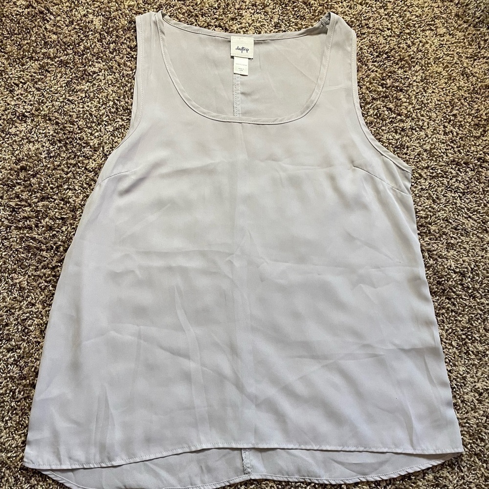 Daytrip Large light purple gray tank top.